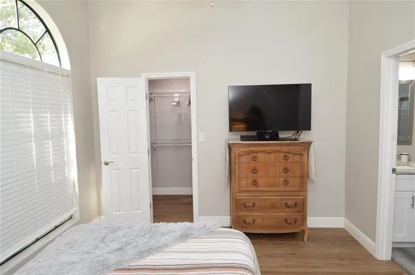 $2,600 | 8613 Mallard Reserve Drive, Unit 202, Tampa, FL 33614