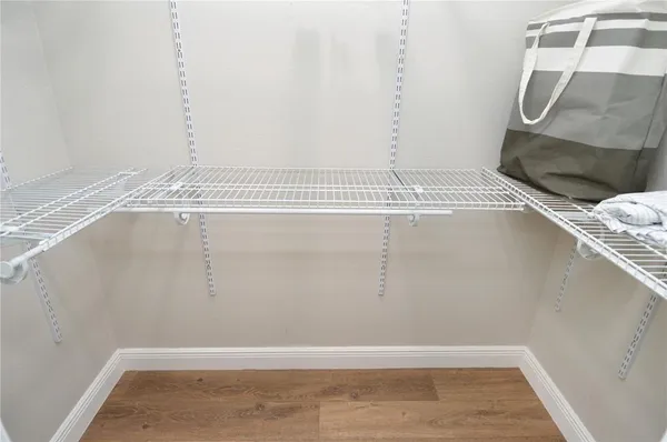 $2,600 | 8613 Mallard Reserve Drive, Unit 202, Tampa, FL 33614