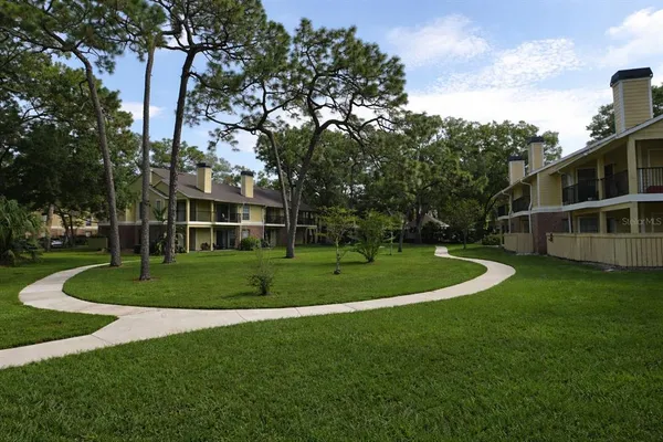 $2,600 | 8613 Mallard Reserve Drive, Unit 202, Tampa, FL 33614