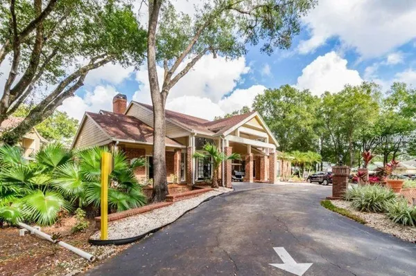 $2,600 | 8613 Mallard Reserve Drive, Unit 202, Tampa, FL 33614