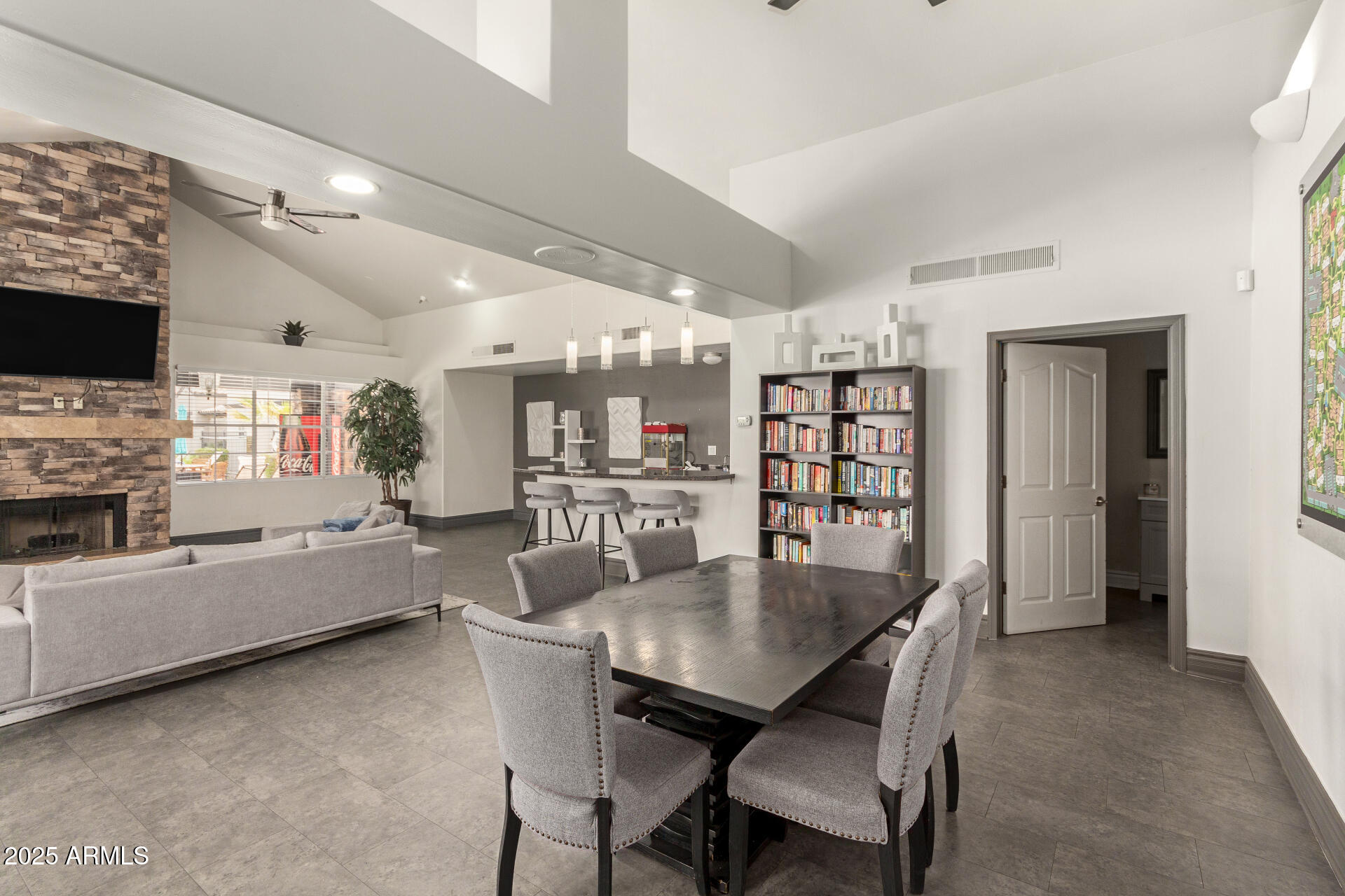 14145 North 92nd Street, Unit 1024 Scottsdale, AZ 85260 - Photo 29 of 32 28 - 92nd