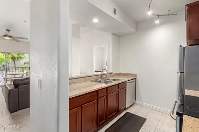 $3,600 | 14145 North 92nd Street, Unit 1024, Scottsdale, AZ 85260
