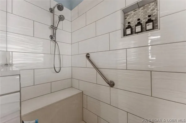 $525,000 | 1220 Lands End Parkway, Unit 209, Osage Beach, MO 65065