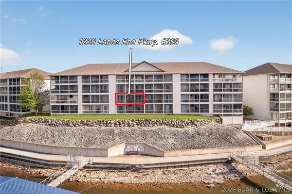 $525,000 | 1220 Lands End Parkway, Unit 209, Osage Beach, MO 65065