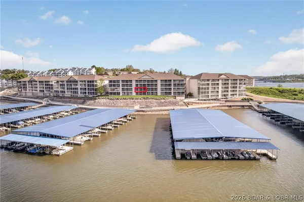 $525,000 | 1220 Lands End Parkway, Unit 209, Osage Beach, MO 65065
