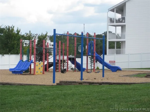 $525,000 | 1220 Lands End Parkway, Unit 209, Osage Beach, MO 65065