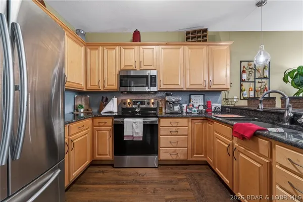 $525,000 | 1220 Lands End Parkway, Unit 209, Osage Beach, MO 65065