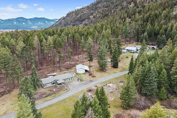 $785,000 | 527 Williams Lake Road, Colville, WA 99114