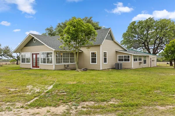 $449,000 | 589 County Road 4150, Clifton, TX 76634