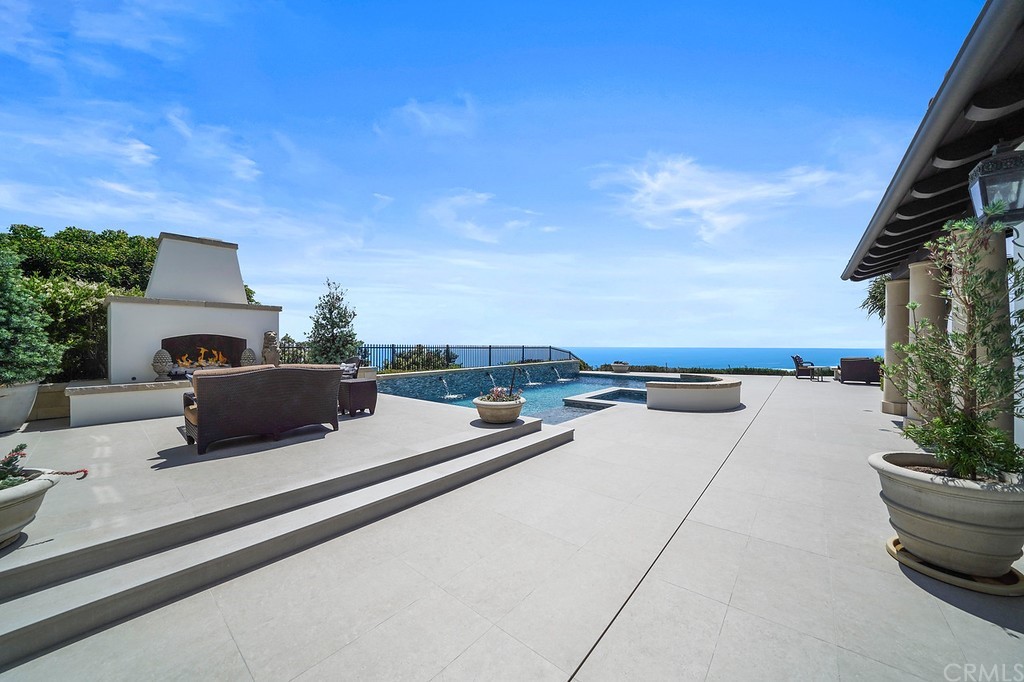 9 Offshore Newport Coast, CA 92657 - Photo 15 of 75