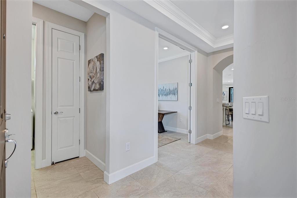 12553 Marsh Pointe Road Sarasota, FL 34238 - Photo 8 of 65 Gallery Image 8