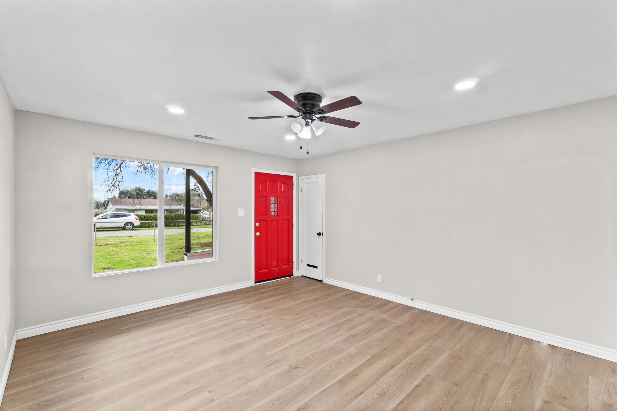 19472 Rea Road Strathmore, CA 93267 - Photo 5 of 25 19472Rea Rd. Strathmore-06