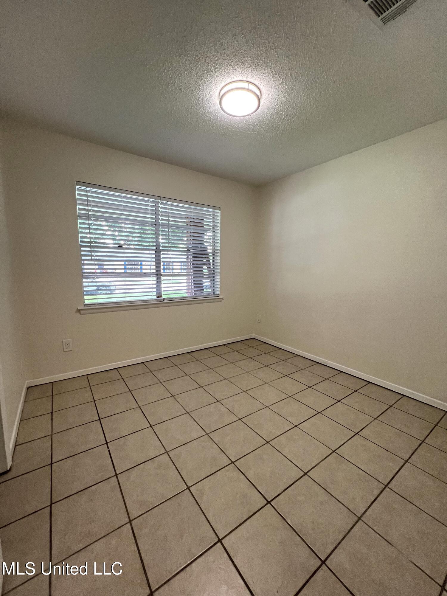 103 Ralph Drive Gulfport, MS 39503 - Photo 12 of 17 103 Ralph 5