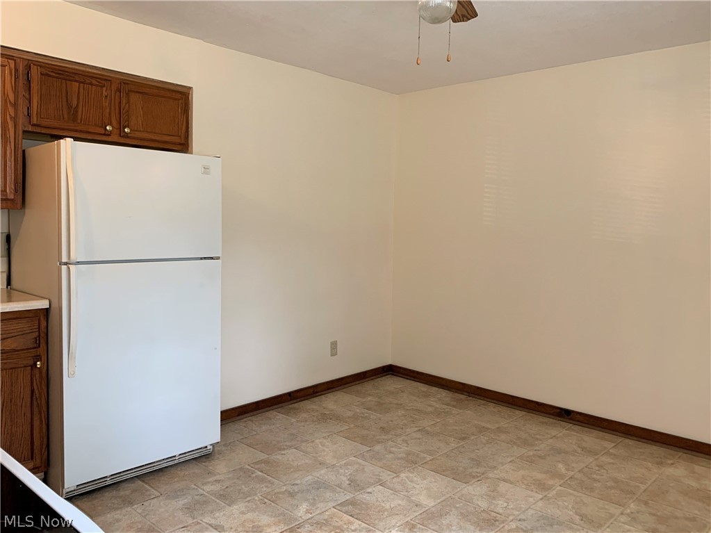 5266 Pierce Road Northwest Warren, OH 44481 - Photo 6 of 16 Gallery Image 6