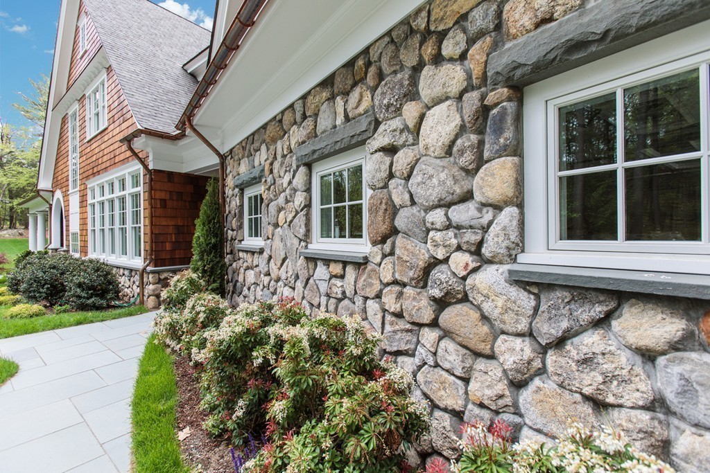 100 Black Oak Road Weston, MA 02493 - Photo 4 of 29 Gallery Image 4