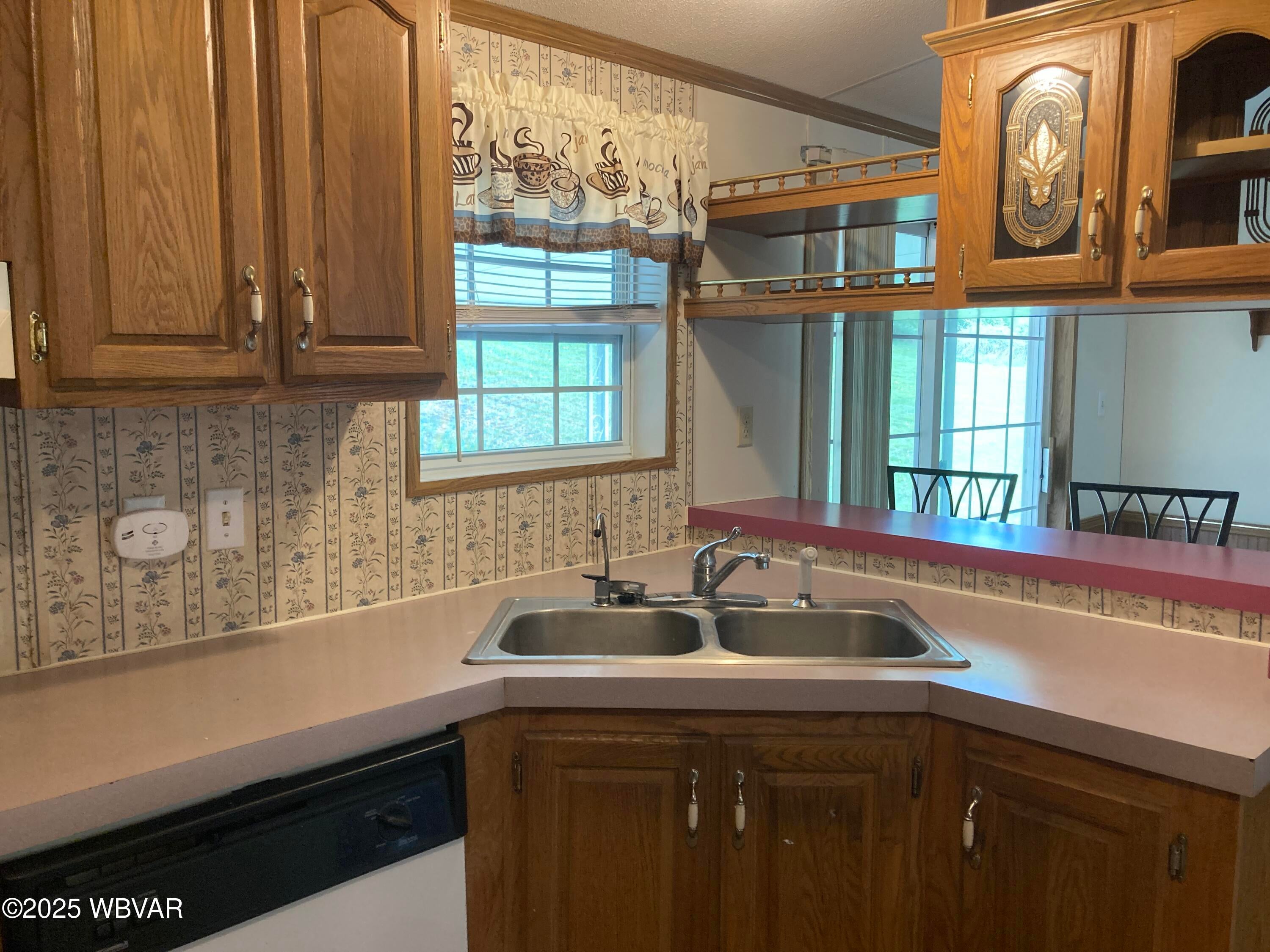 400 Livermore Road Williamsport, PA 17701 - Photo 8 of 22 Kitchen