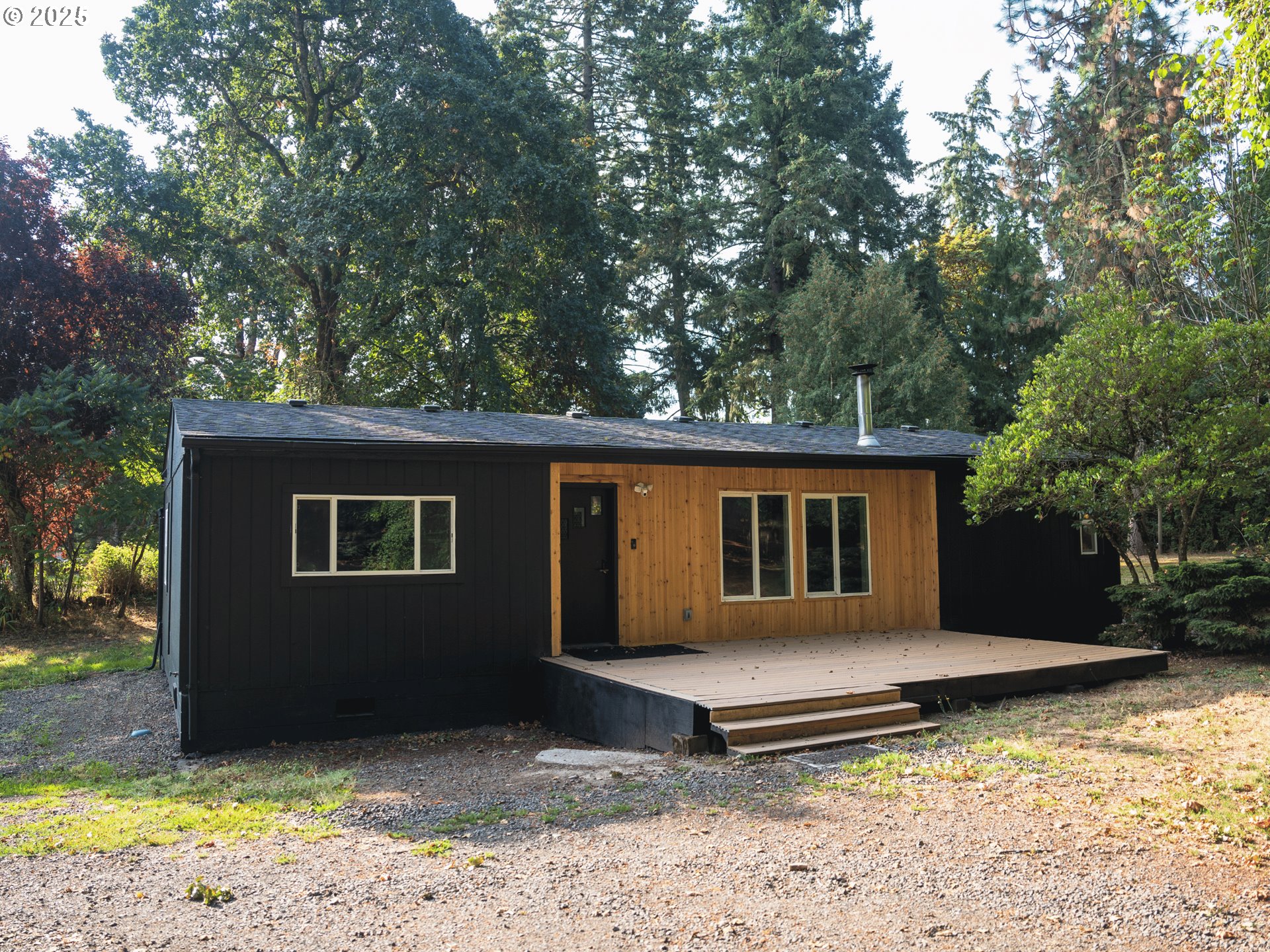 10580 Northeast Fox Farm Road Newberg, OR 97132 - Photo 2 of 46