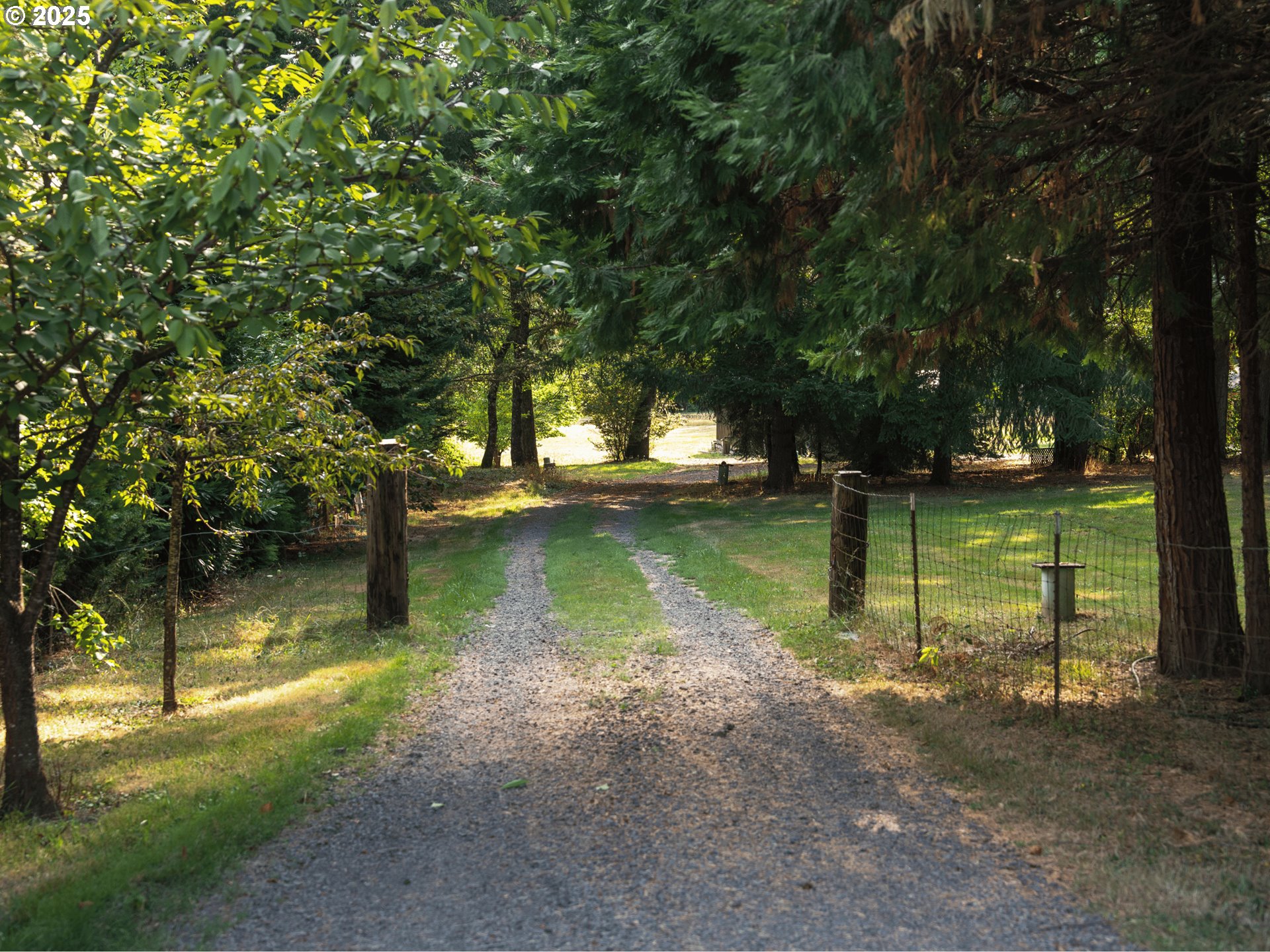 10580 Northeast Fox Farm Road Newberg, OR 97132 - Photo 21 of 46