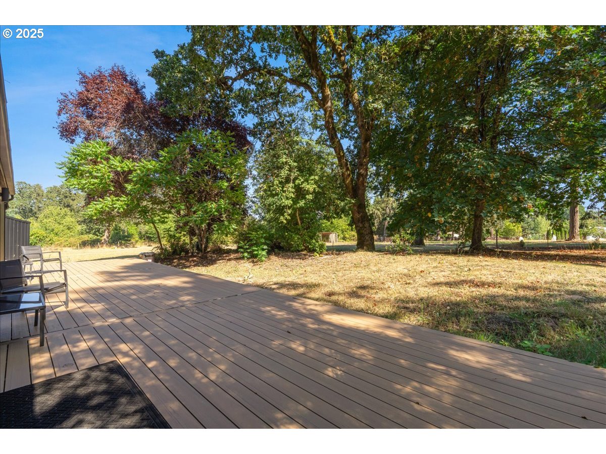 10580 Northeast Fox Farm Road Newberg, OR 97132 - Photo 32 of 46