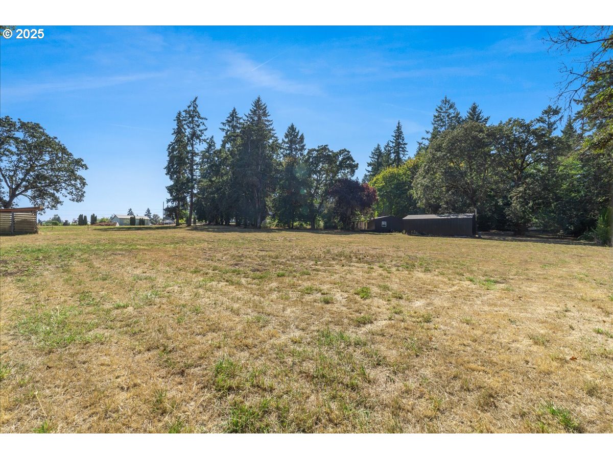 10580 Northeast Fox Farm Road Newberg, OR 97132 - Photo 37 of 46