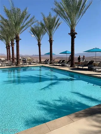 $2,995 | 92 Lake Oasis Street, Henderson, NV 89011