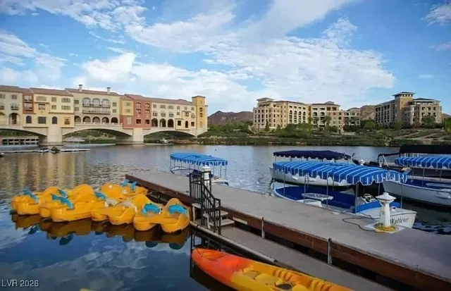 $3,300 | 92 Lake Oasis Street, Henderson, NV 89011