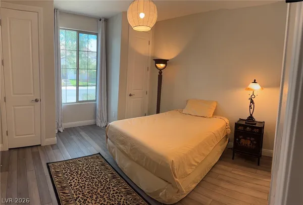 $2,995 | 92 Lake Oasis Street, Henderson, NV 89011