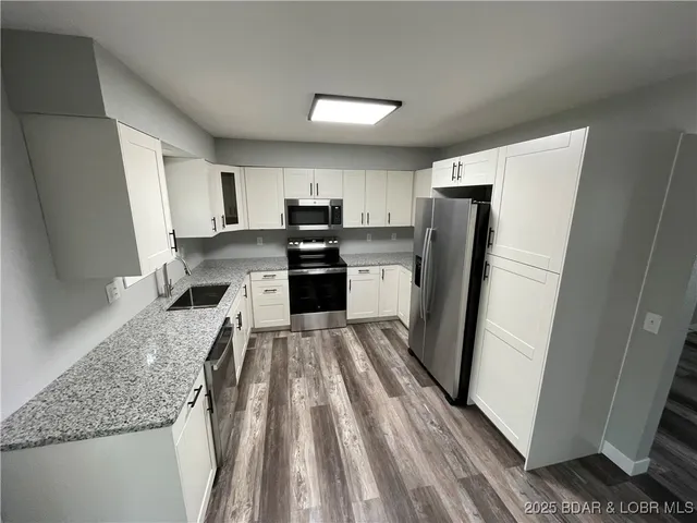 $295,900 | 258 State Route West, Eldon, MO 65026