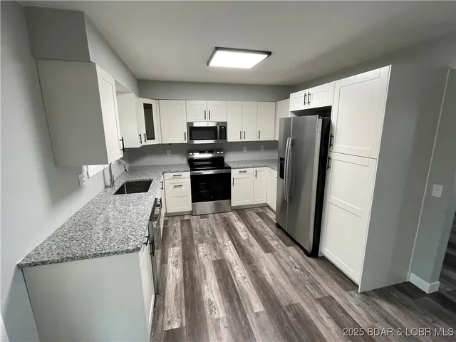 $295,900 | 258 State Route West, Eldon, MO 65026