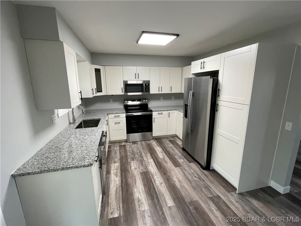 258 State Route West Eldon, MO 65026 - Photo 4 of 43 Kitchen