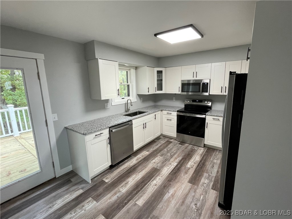 258 State Route West Eldon, MO 65026 - Photo 5 of 43 Kitchen