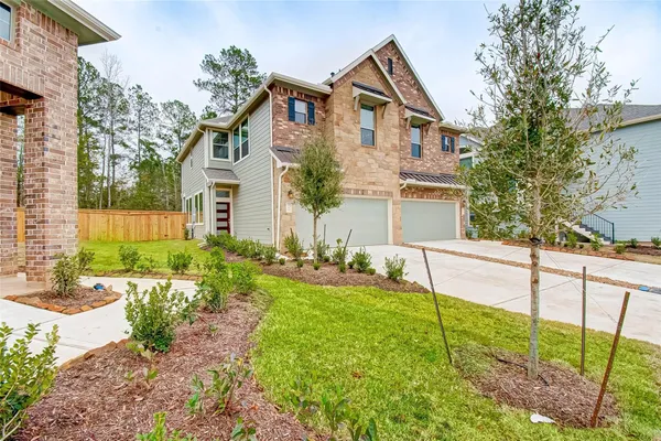 $2,200 | 332 North Spotted Fern Drive, Montgomery, TX 77316