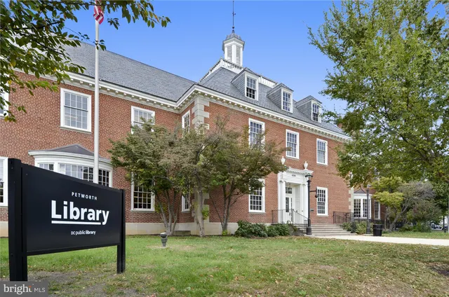 $525,000 | 4315 New Hampshire Avenue Northwest, Unit 1, Washington, DC 20011