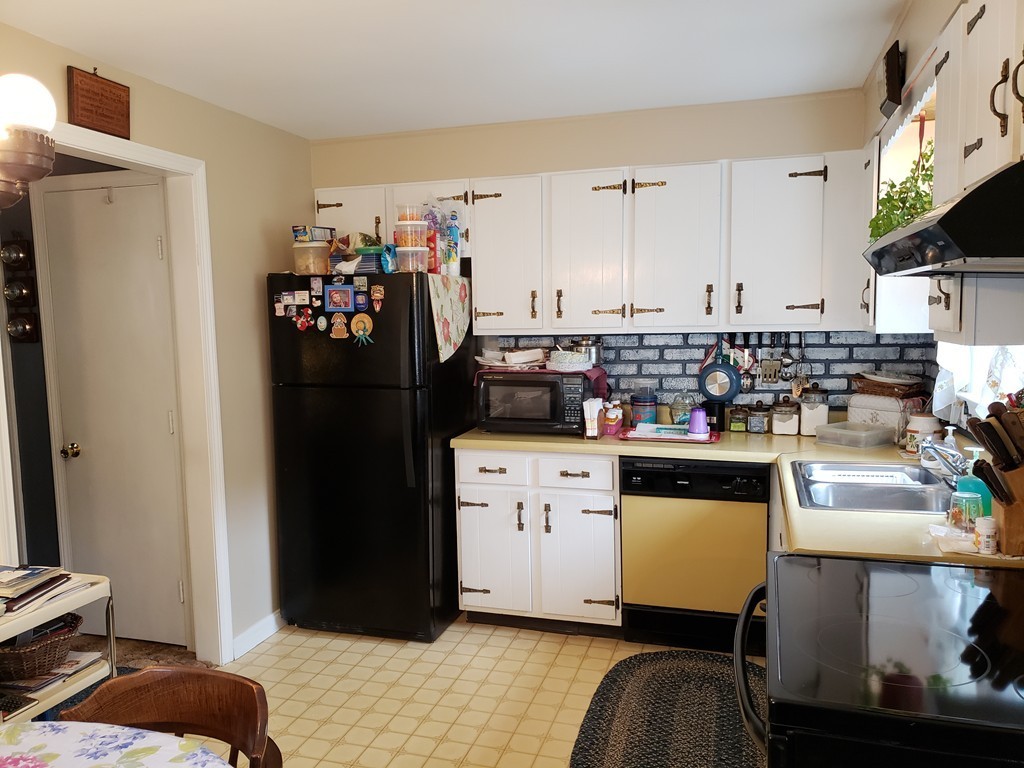 436-438 Page Boulevard Springfield, MA 01104 - Photo 15 of 24 Gallery Image 15