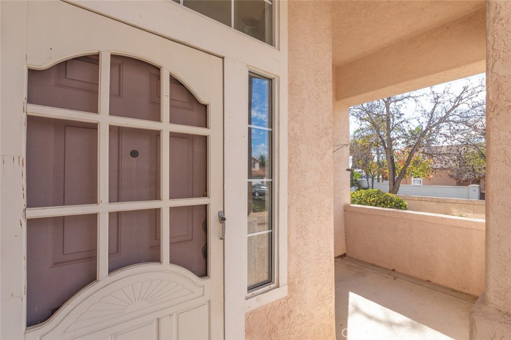 32847 Saskia Pass Temecula, CA 92592 - Photo 8 of 36