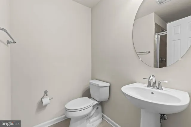 $3,150 | 7118 Rowlock Alley, Beltsville, MD 20705