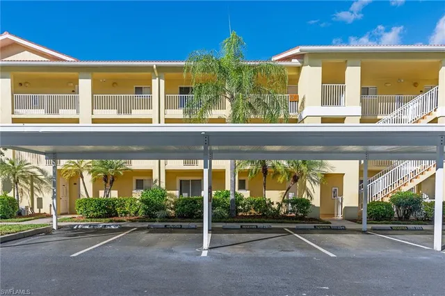 $229,900 | 8274 Key Royal Circle, Unit 1022, Naples, FL 34119