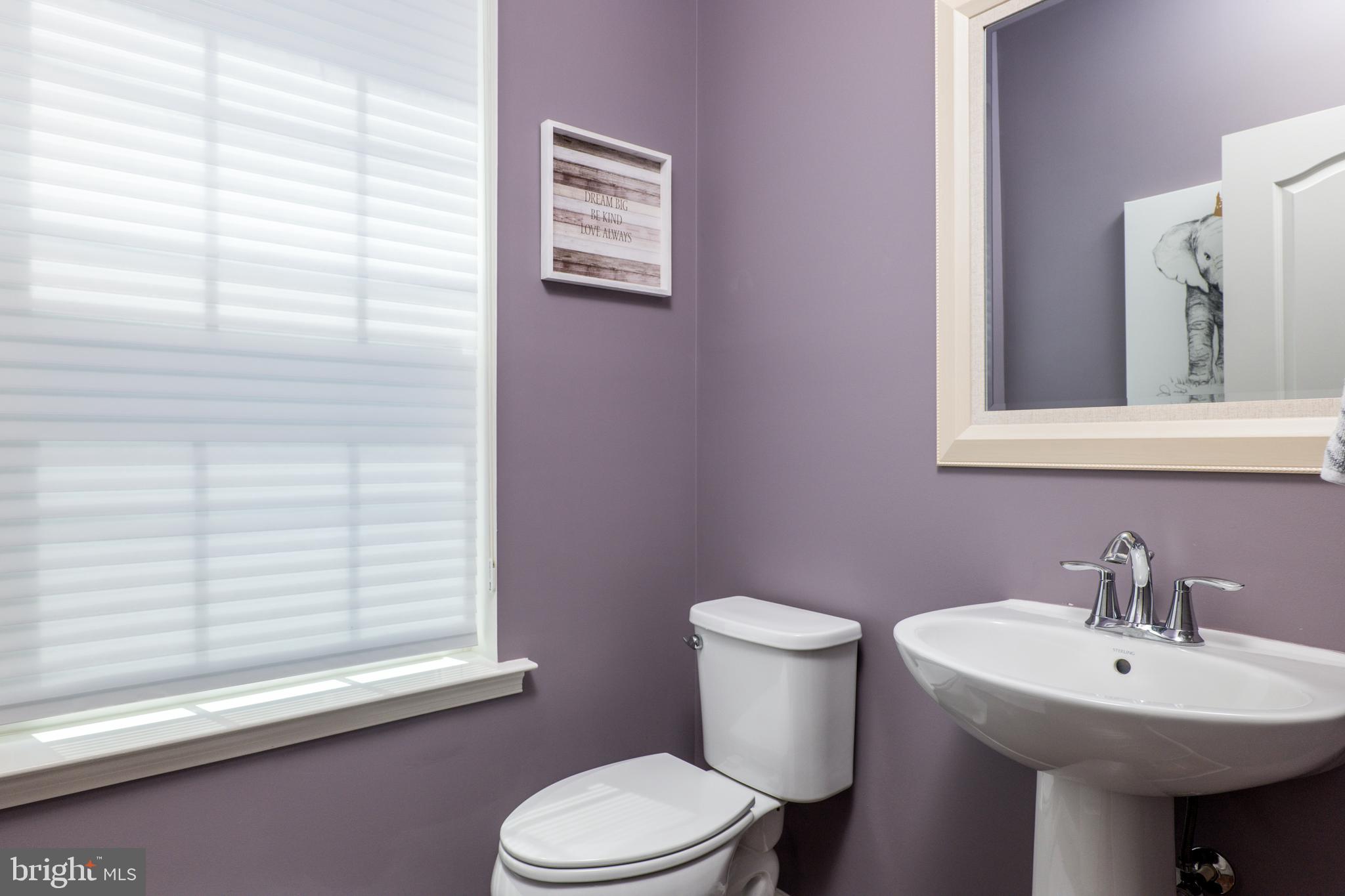 404 Kettle Btm Road Reisterstown, MD 21136 - Photo 16 of 36 Main level powder room