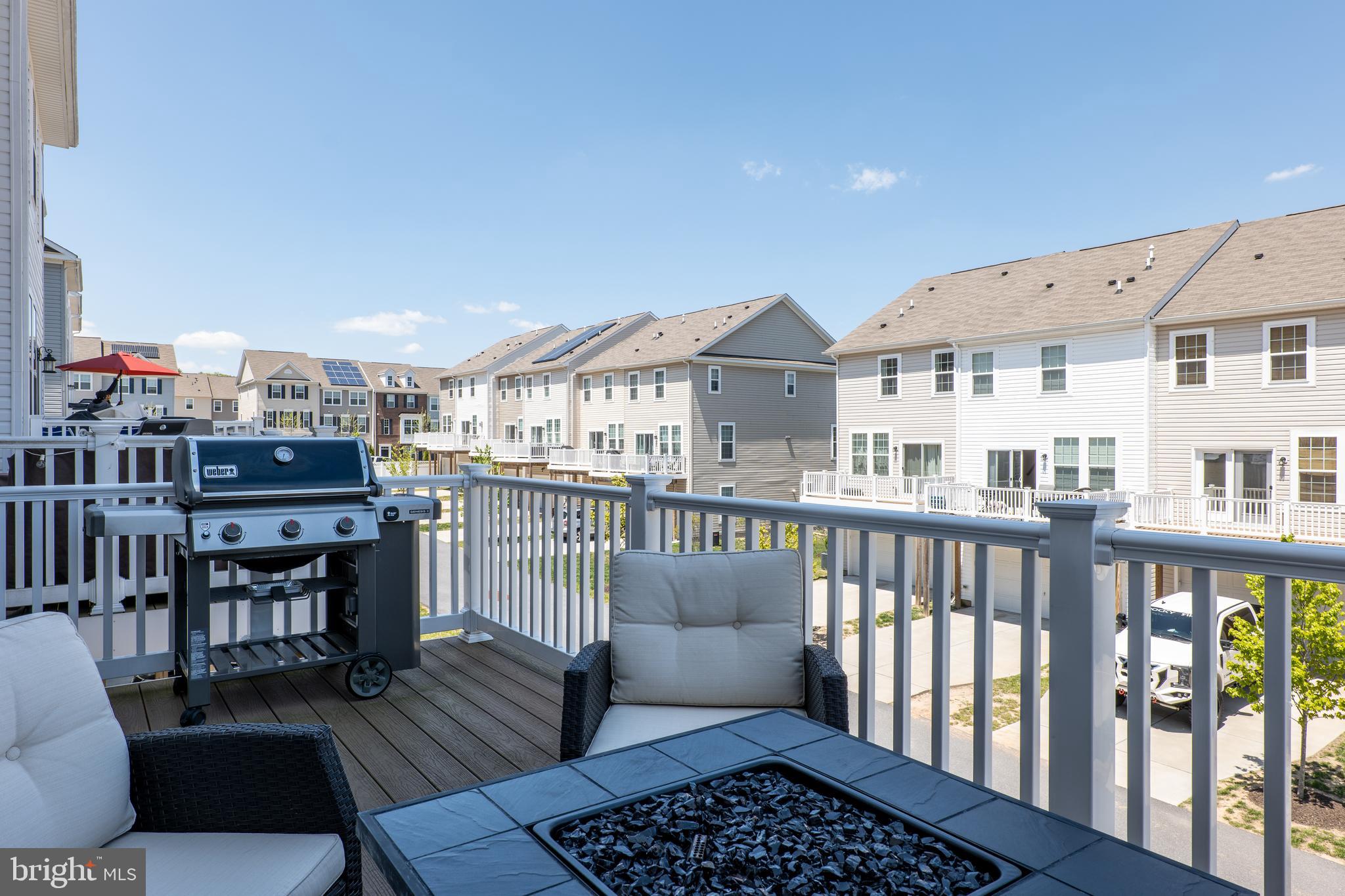 404 Kettle Btm Road Reisterstown, MD 21136 - Photo 32 of 36 Great composite deck!