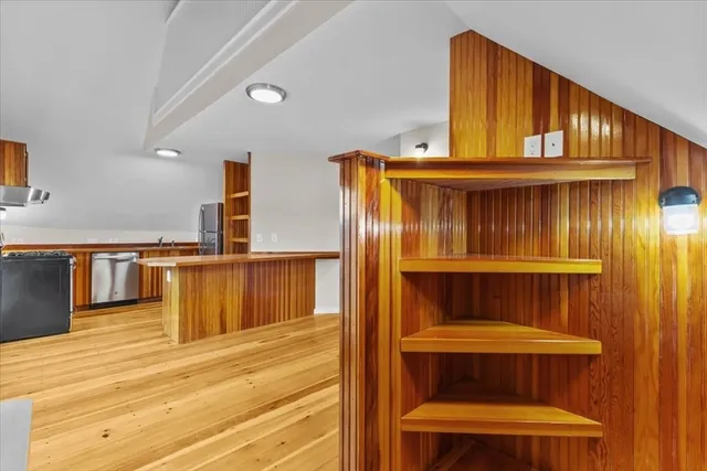 a view of walk in closet