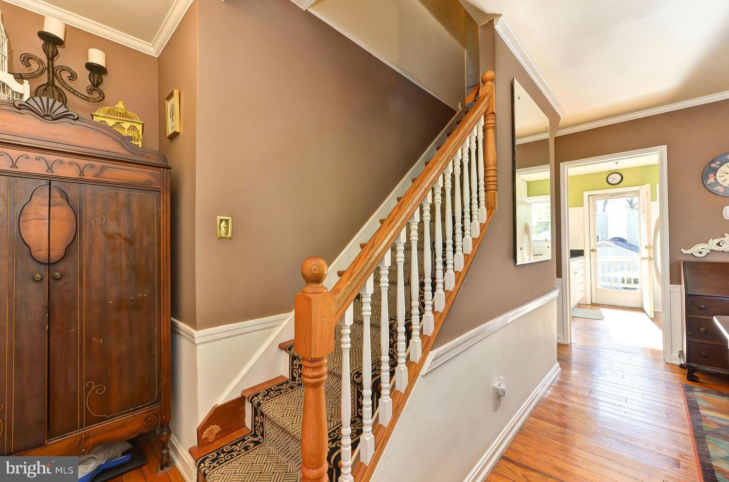 4926 South Chesterfield Road Arlington, VA 22206 - Photo 3 of 26 Interior (General)