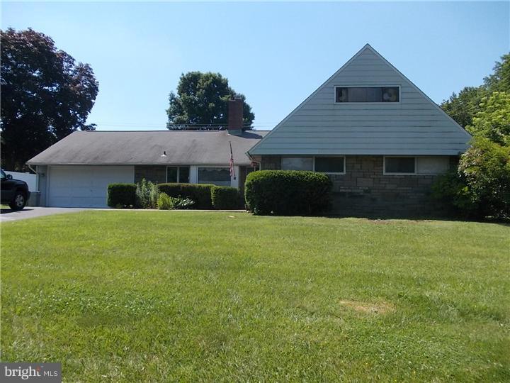 12 Roving Road Levittown, PA 19056 - Photo 3 of 25 Exterior Front