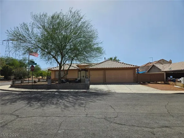 $449,999 | 541 Trocadero Street, Henderson, NV 89015