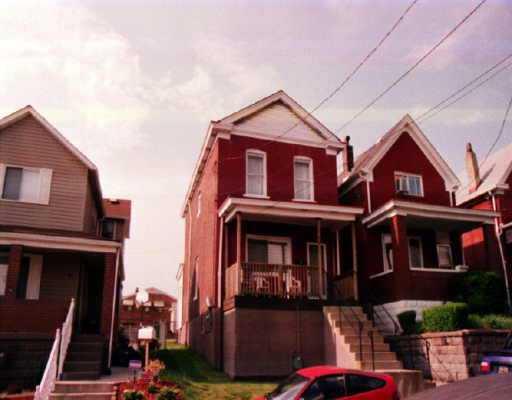82 Highland Avenue McKees Rocks, PA 15136 - Photo 1 of 1