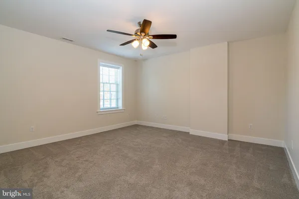 a view of empty room with window