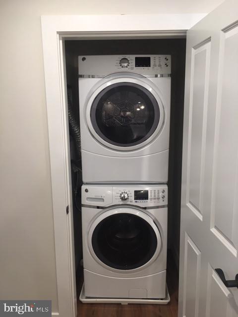 229 North High Street, Unit 3 West Chester, PA 19380 - Photo 2 of 16 a utility room with dryer and washer