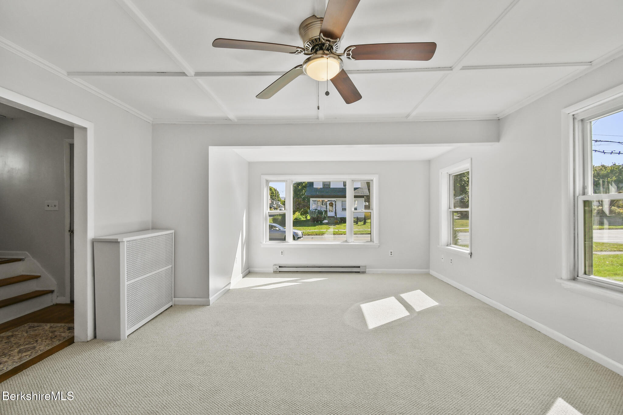 66 Holmes Road Pittsfield, MA 01201 - Photo 12 of 37 66 Holmes RoadPittsfieldMA 01201-13