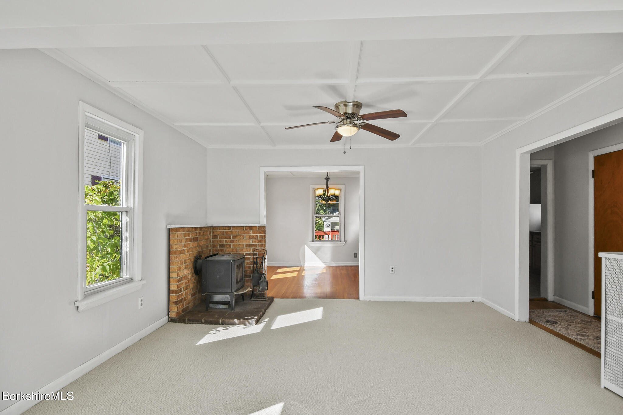 66 Holmes Road Pittsfield, MA 01201 - Photo 16 of 37 66 Holmes RoadPittsfieldMA 01201-16