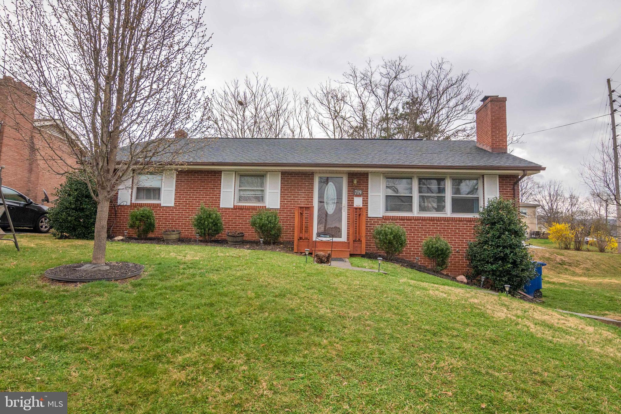 719 Stockton Road Front Royal, VA 22630 - Photo 1 of 30 Gallery Image 1