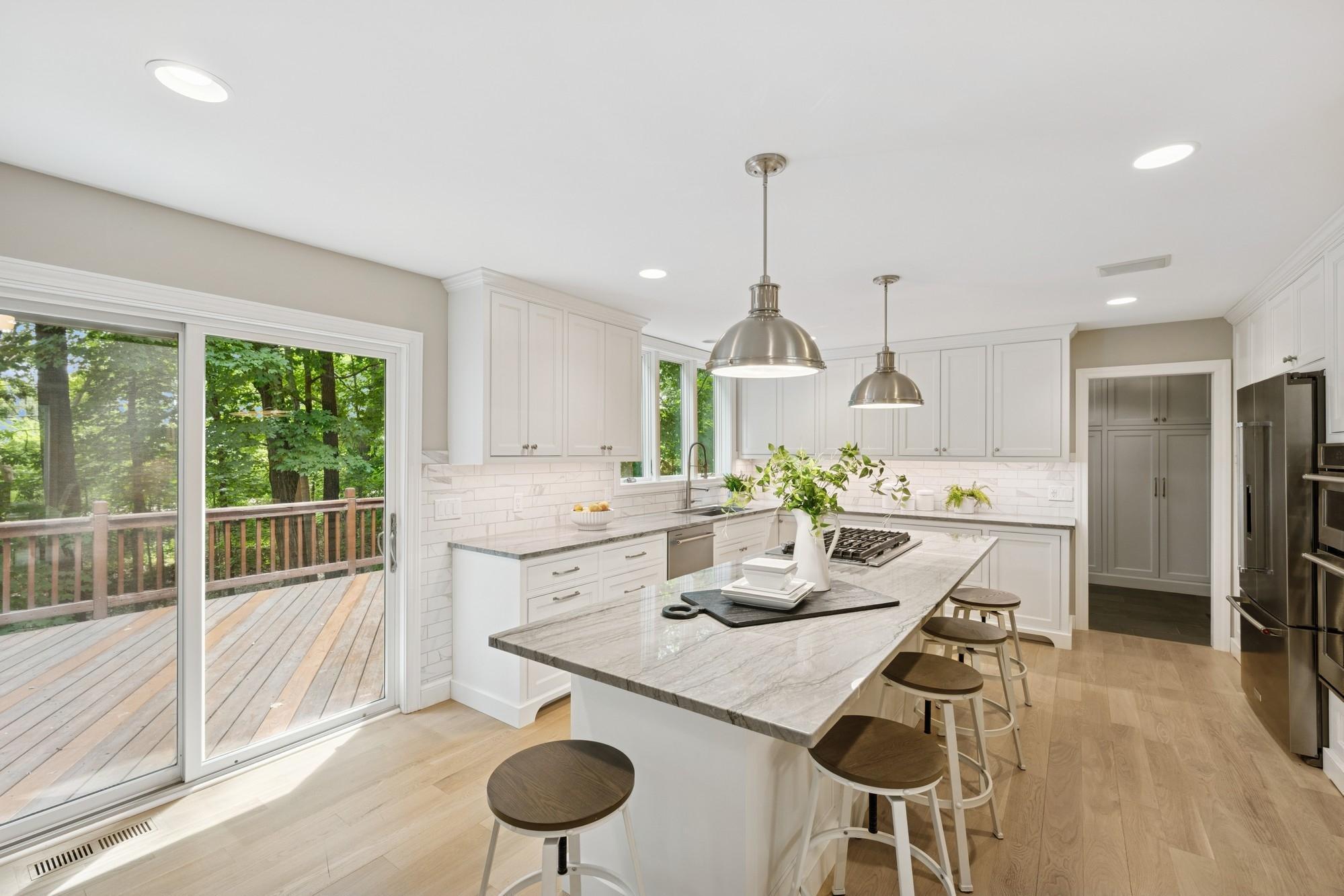 2079 Boulder Road Chanhassen, MN 55317 - Photo 10 of 56